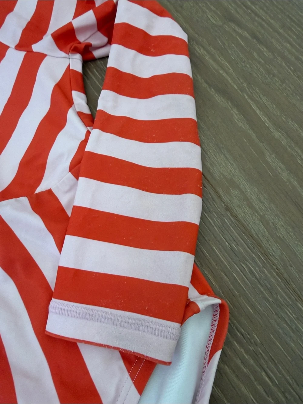Hanna Andersson Red & Pink Stripe Long-Sleeve Zip One-Piece Swimsuit